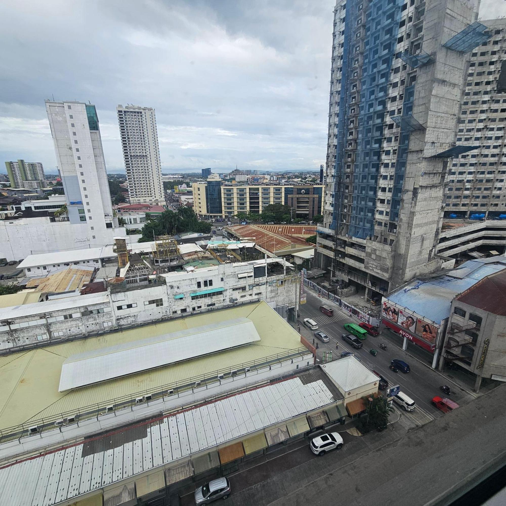 Avida Davao Condos, Downtown Cm Recto Avenue, Davao City Camera foto